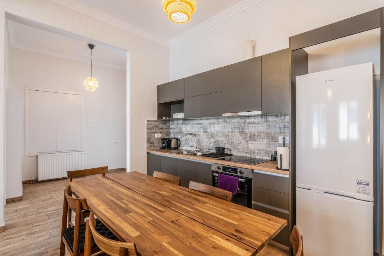 Gazi Home Атина Екстериор снимка