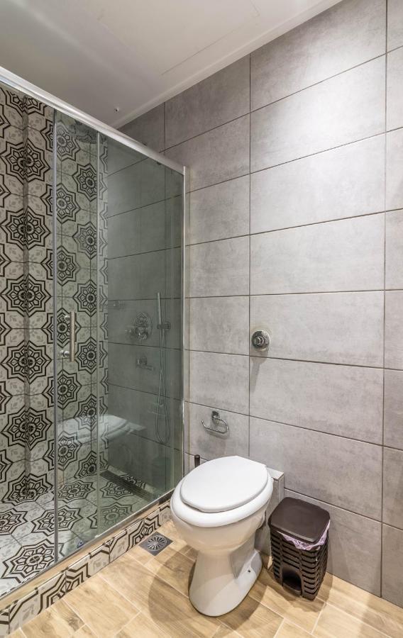 Gazi Home Атина Екстериор снимка