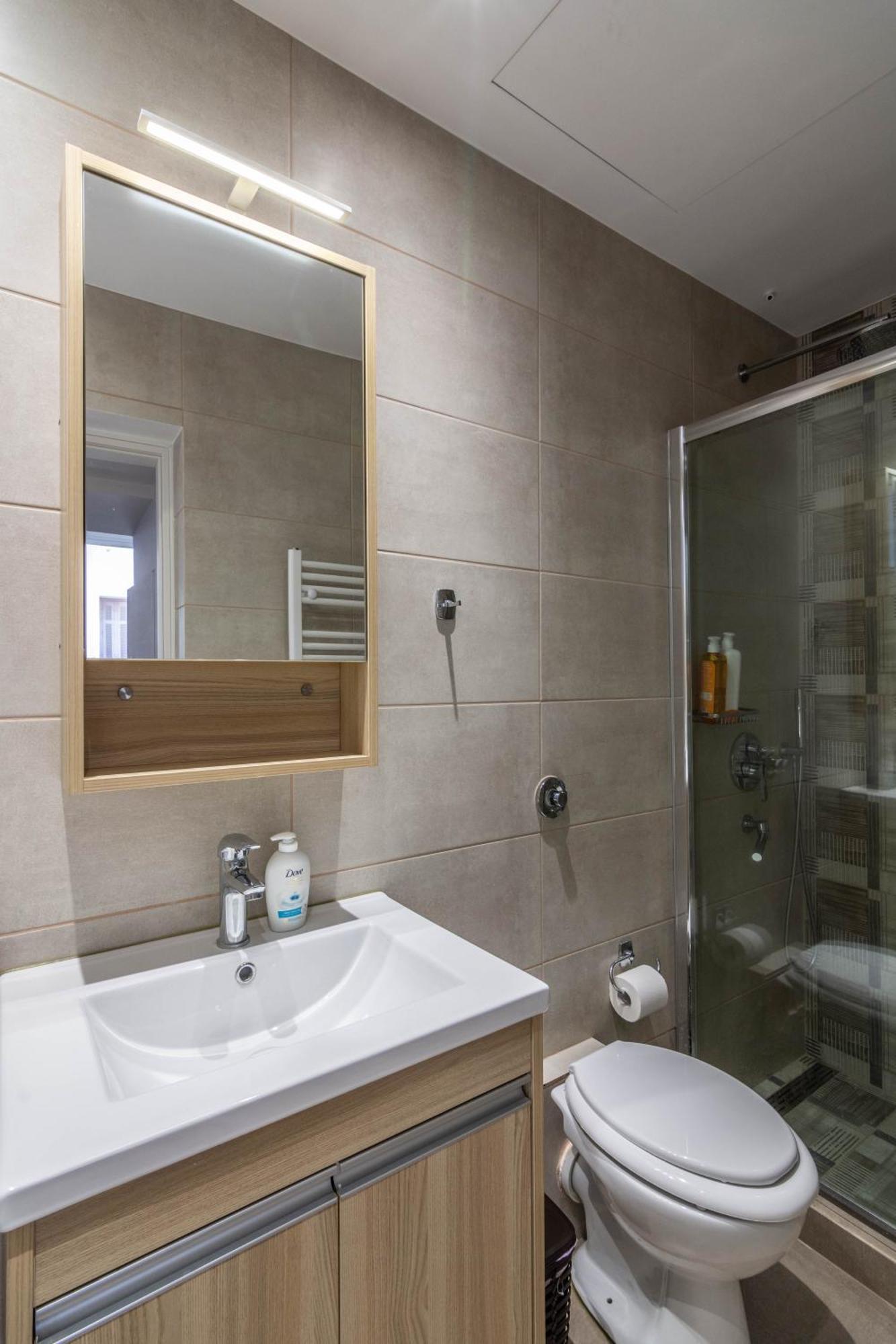 Gazi Home Атина Екстериор снимка