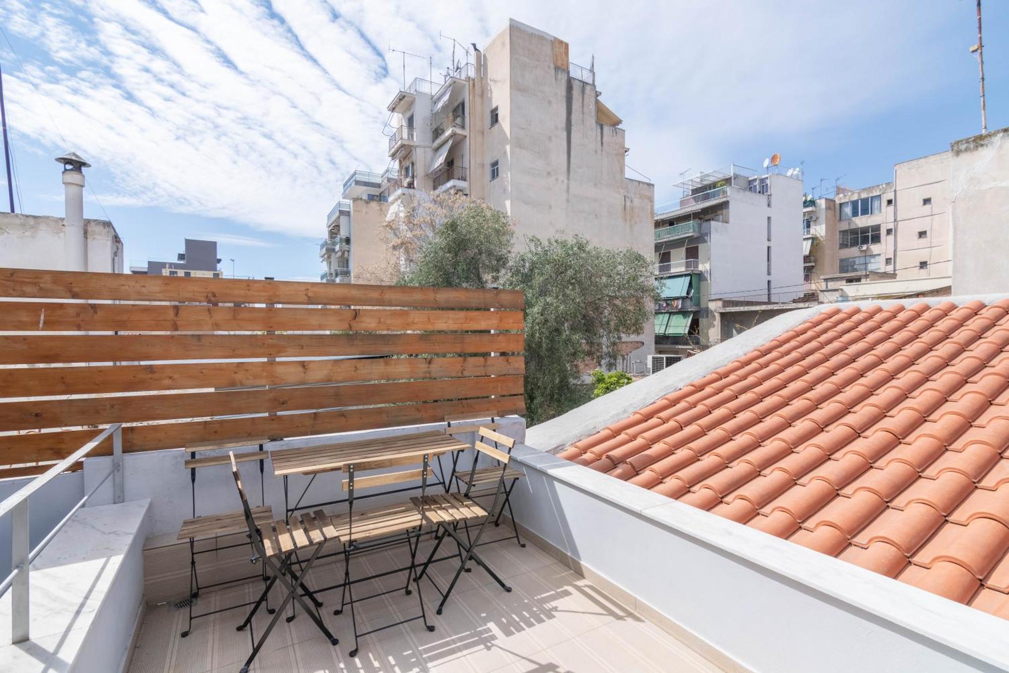 Gazi Home Атина Екстериор снимка